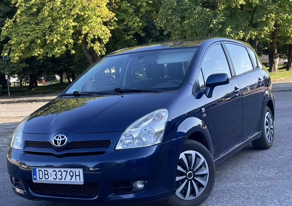 Toyota Corolla Verso cena 16999 przebieg: 323916, rok produkcji 2005 z Złoty Stok małe 67